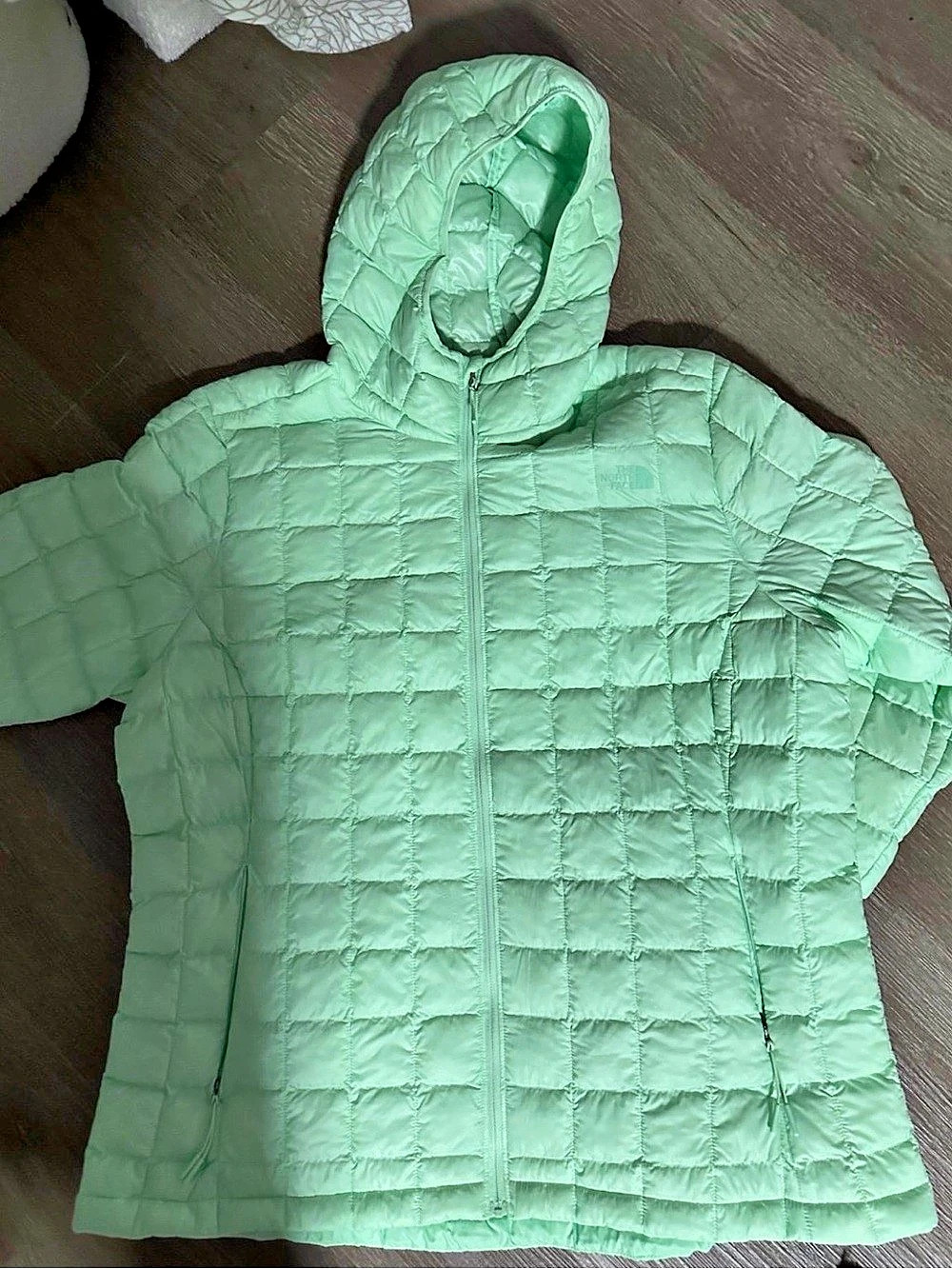 The North Face Women's ThermoBall Eco Hoodie Puffer Green Medium
